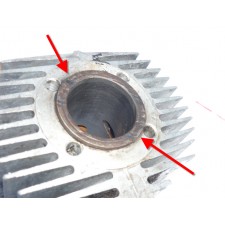 MOTOROVÝ VÁLEC S PÍSTNÍ SADOU - TYP 50/20,21,23  (PO VYBROUŠENÍ - TĚSNÍCÍ PLOCHA NA ZABROUŠENÍ